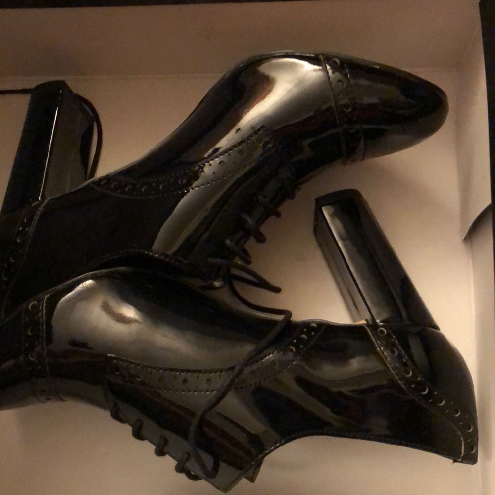 Saks fifth avenue high heel patent leather booties